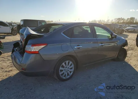 2015 Nissan Sentra S z USA, uszkodzony, nr VIN 3N1AB7AP9FY226218